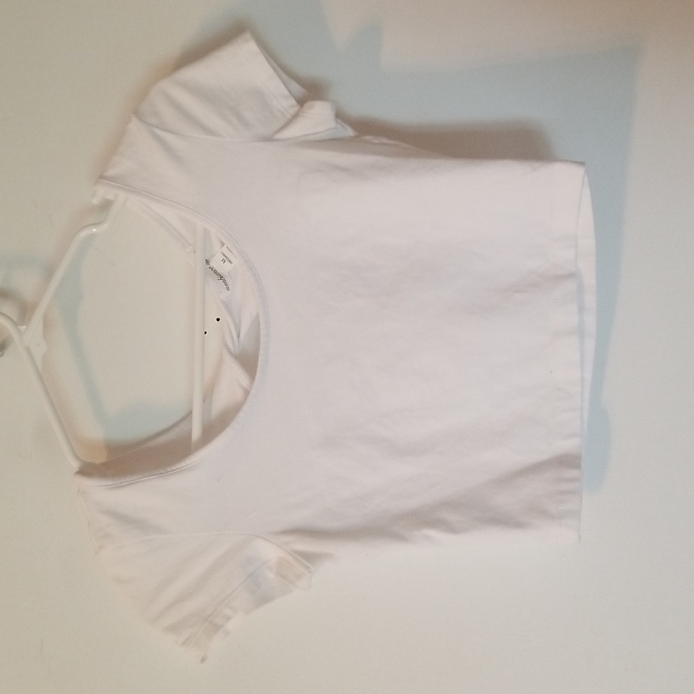 B1G2 Cropped Tee